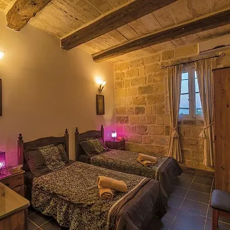 Maison d'hôtes Exploring Malta's Beautiful South Coast ! *